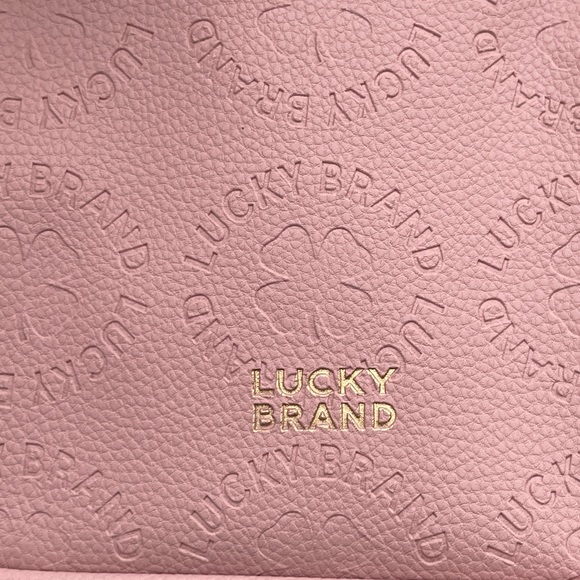 LUCKY BRAND LARGE COSMETIC BAG - Picture 5 of 13